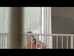 ロシアの女の子を食べて大きなコックのテーブル 女性 用 えっち な 動画