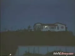 ドイツの女の子に彼女の誕生日に二つの男の子弄彼女の滑り ムータン エロ 動画